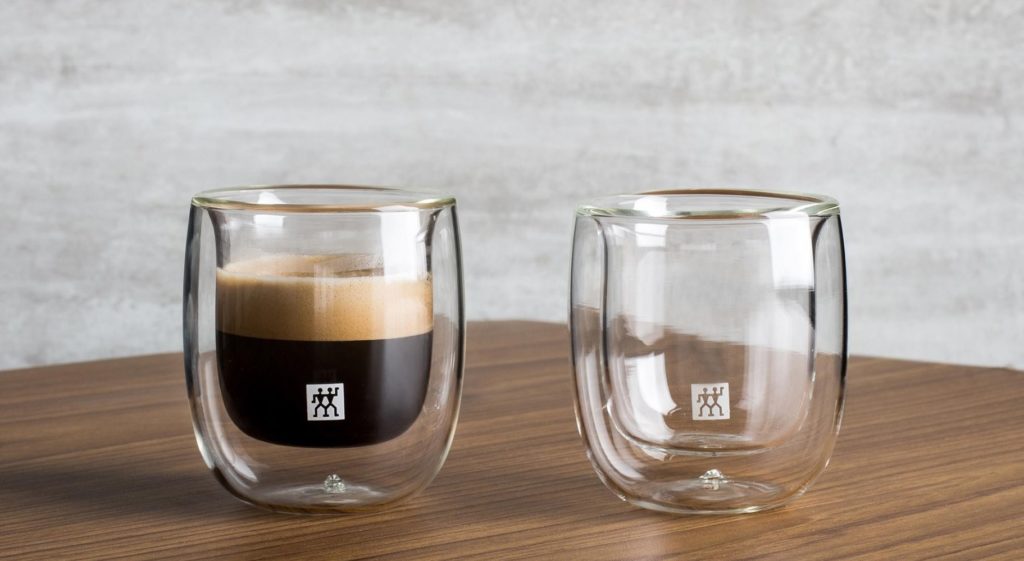 Tasse à café en verre à double parois